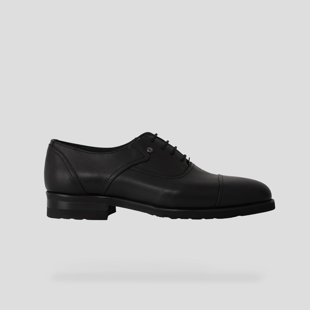 TESLA Shoes 3758 with ligature Grip