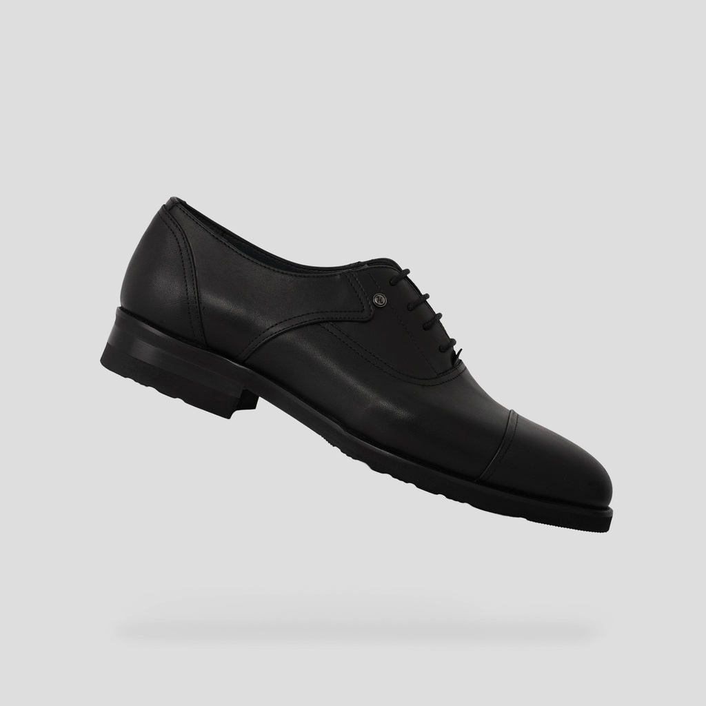 TESLA Shoes 3758 with ligature Grip
