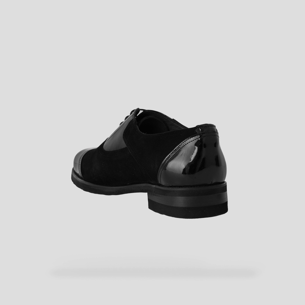 TESLA Shoes 3648 shiny leather with nebuc ligature Grip