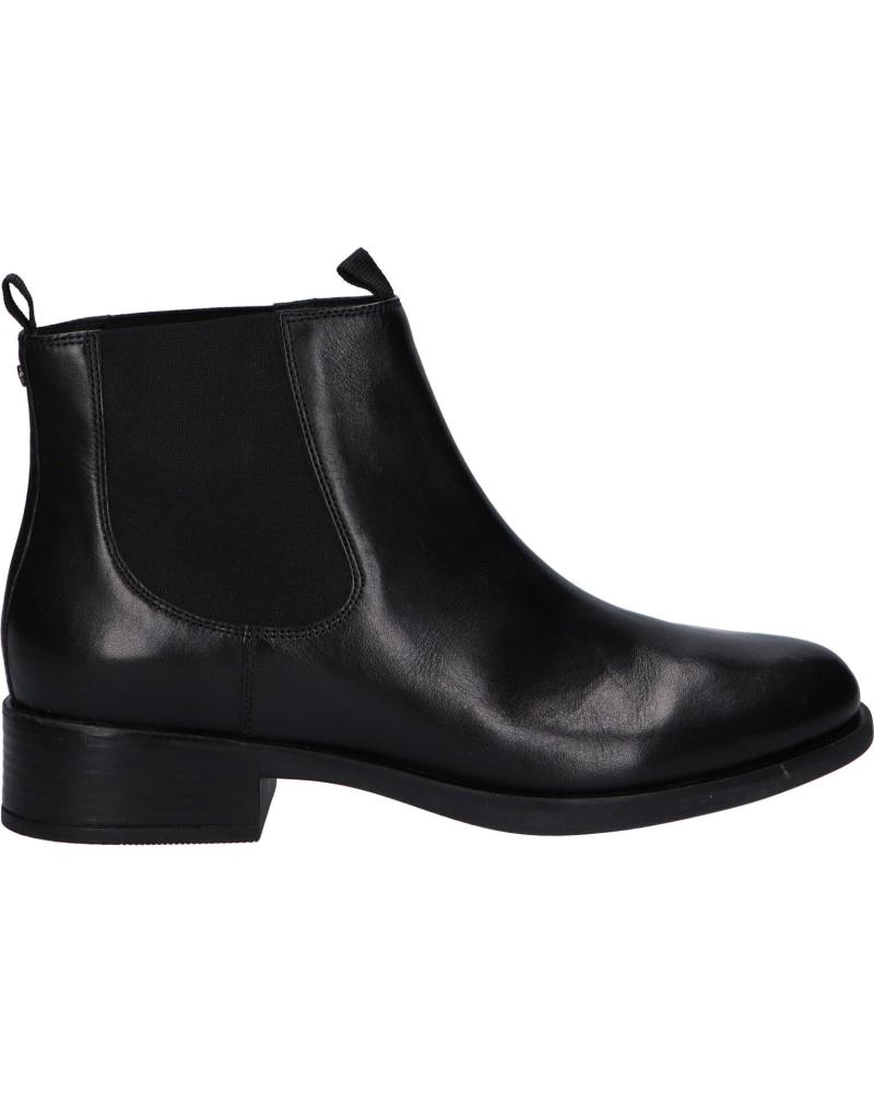 GEOX Shoes D04LHA