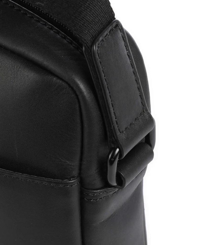 Bugatti Bag 49235001 Clark shoulderbag small