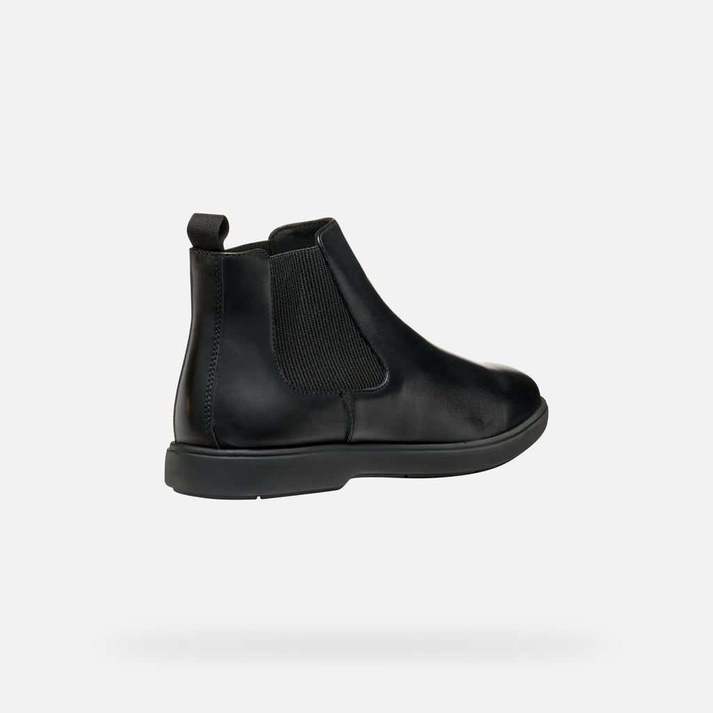 GEOX Shoes U56LAC W-25