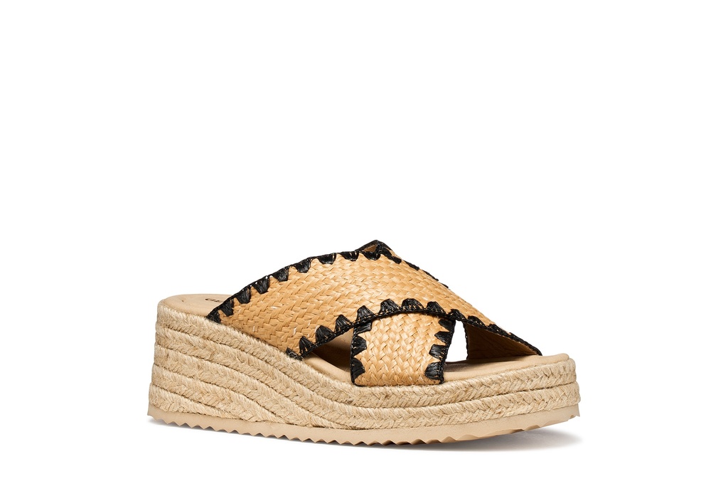 GEOX Shoes D651KC 00011 ALEMERIA
