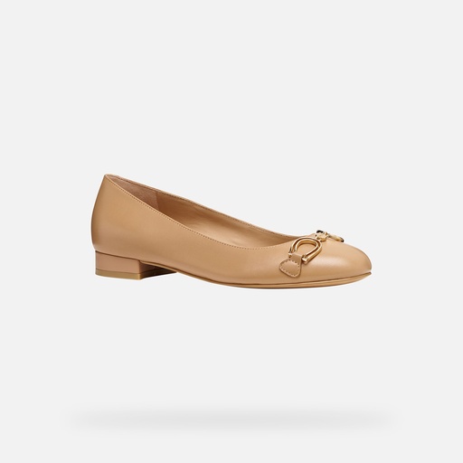 GEOX Shoes D653KB 000TU VIRNILISA B